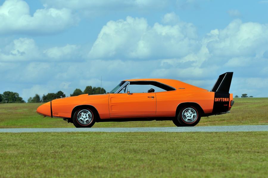  Dodge Charger Daytona 1969 года  (фото 38 из 48)